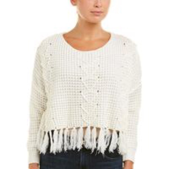 Anthropologie Sweaters - Moon River loose knit sweater with fringe